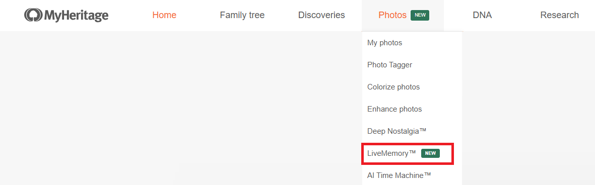 Меню Photos сайта MyHeritage с пунктом LiveMemory